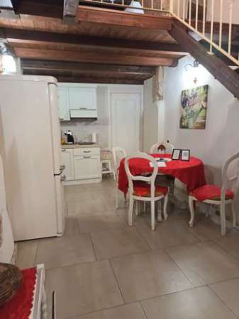 Foto Monolocale in centro storico