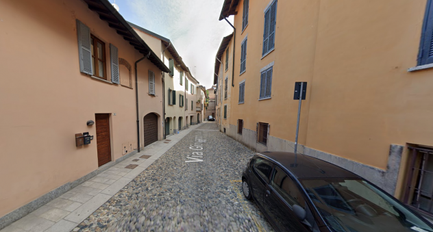 Foto Monolocale in zona centrale di Pavia disponibile subito