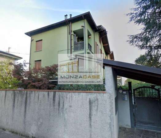 Foto Monolocale Monza Zona Amati