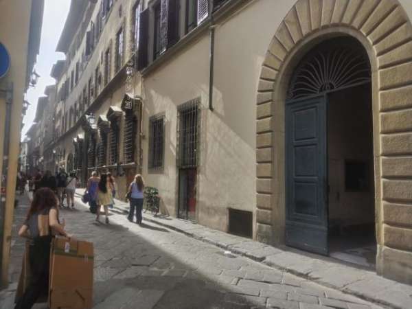 Foto MONOLOCALE RISTRUTTURATO IN BORGO ALBIZI