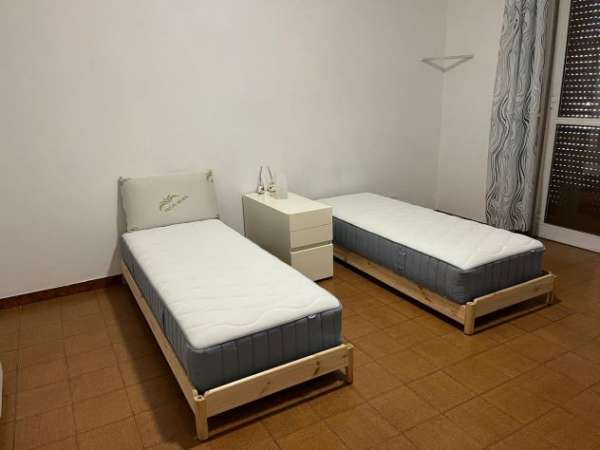 Foto MONTESACRO STANZA DOPPIA CON TERRAZZO