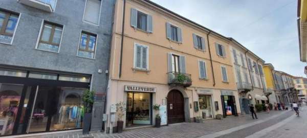 Foto MONZA - ISOLA PEDONALE - OTTIMO UFFICIO/SHOWROOM