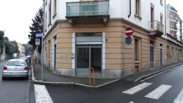 Foto Monza - negozio 2 luci in locazione - ottima posizione