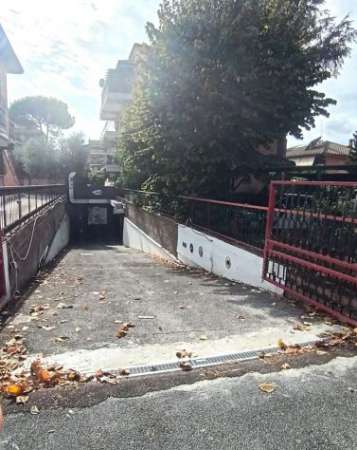 Foto MORENA ADIACENZE ANAGNINA AMPIO LOCALE C/1