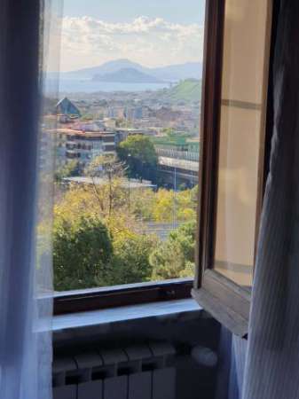 Foto Napoli Vomero Trilocale in affitto
