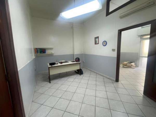 Foto Negozio - Casoria . Rif.: Cod. rif 3241140ACG