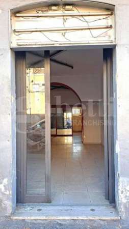 Foto Negozio - Catania . Rif.: Cod. rif CS046ACG