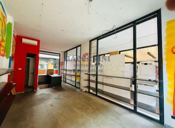 Foto NEGOZIO - FAENZA CORSO MATTEOTTI 34/A