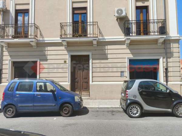 Foto Negozio - Reggio di Calabria . Rif.: Cod. rif 3231590ACG