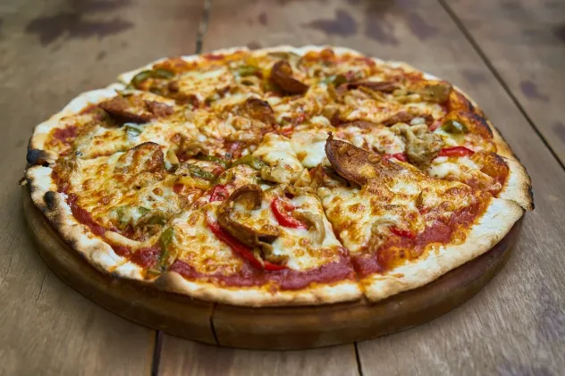 Foto NEGOZIO 270 MQ.  EX PIZZERIA  TABACCHI ADATTO A CINESI  -AFFITTASI MURI-
