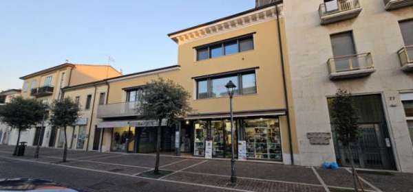 Foto Negozio a San Bonifacio - Rif. 4651