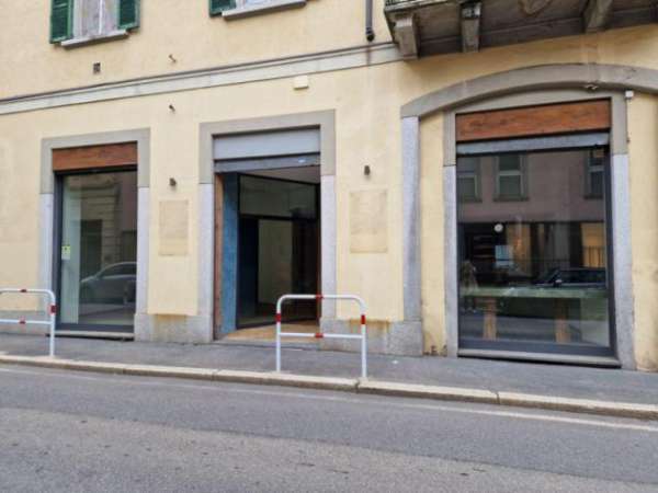Foto Negozio a Varese - Rif. 24952