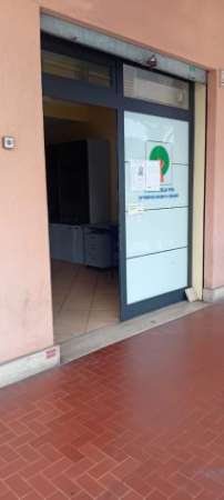 Foto Negozio C1 a Tor Sapienza Via Emilio Longoni