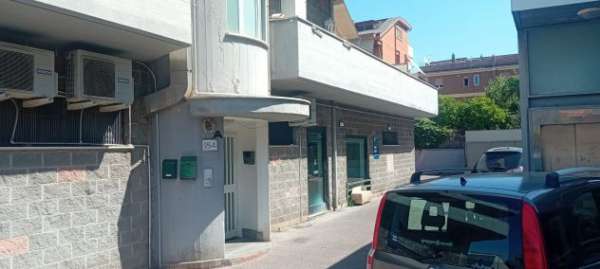 Foto Negozio C1 a Torre Angela Via del Torraccio di Torrenova