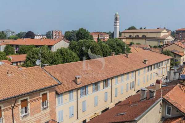 Foto NEGOZIO di 1 vani e di 100 mq (CONCOREZZO) rif. HOME 3057_1