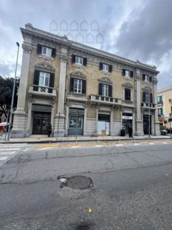 Foto NEGOZIO di 1 vani e di 45 mq (MESSINA) rif. 4LS17932