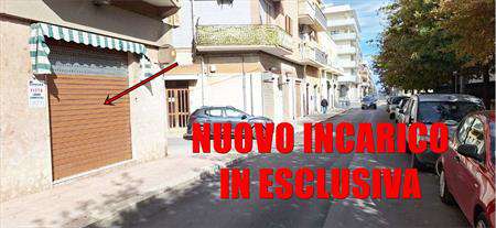 Foto Negozio in Affitto, 1 Locale, 180 mq, Corato