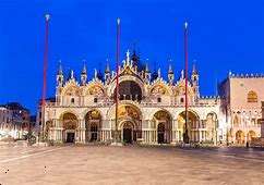 Foto Negozio in Affitto, 1 Locale, 20 mq, Venezia (San Marco)