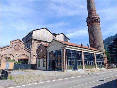 Foto Negozio in Affitto, 4 Locali, 400 mq, Calolziocorte
