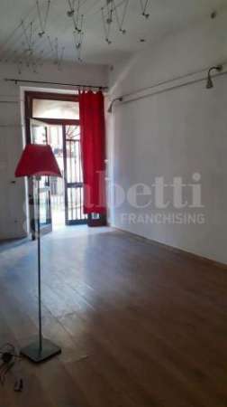 Foto Negozio in affitto a Avellino - 2 locali 30mq