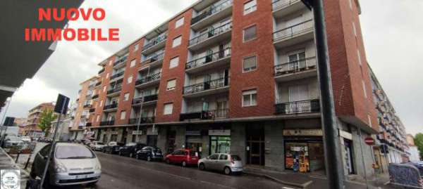 Foto Negozio in affitto a Nichelino - 2 locali 44mq