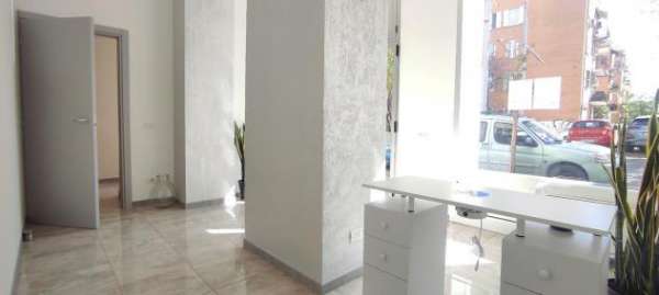 Foto Negozio in affitto a Roma 17 mq  Rif: 1318989