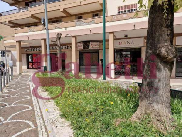 Foto Negozio in affitto a San Nicola La Strada - 43mq