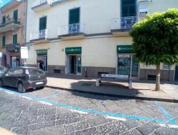 Foto Negozio in affitto a Sant'Anastasia - 3 locali 180mq