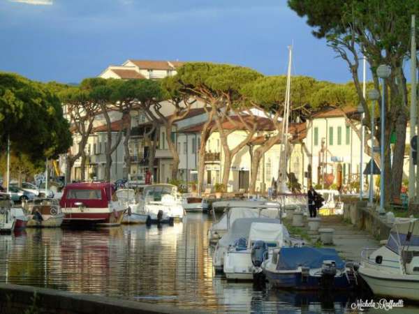 Foto Negozio in affitto a Viareggio 75 mq  Rif: 1299838