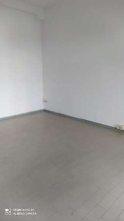 Foto NEGOZIO IN ZONA CENTRALE - NESSUNA SPESA CONDOMINIALE