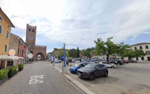 Foto NOALE - BILOCALE IN CENTRO STORICO DI 55 MQ