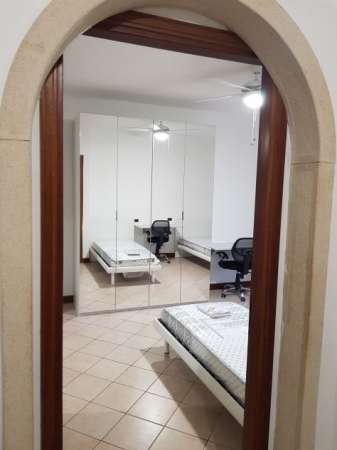 Foto Novara Camere Stanze Studenti e/o Personale Ospedale zona Universit /Centro
