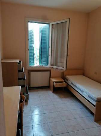 Foto Occasione singola per lavoratrice zona ospedali dal 1 agosto PADOVA EST