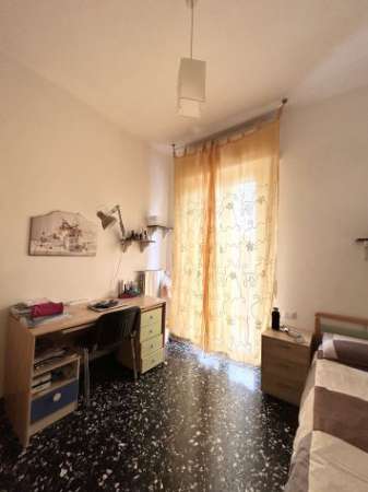 Foto Offresi a Pescara, in affitto camera singola esclusivamente a studentessa.