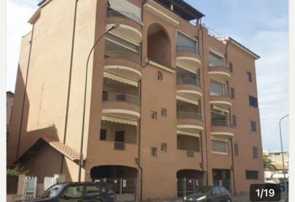 Foto Offro 2 bilocali in affitto per mesi estivi a Marina Grosseto