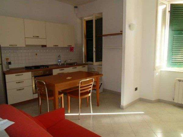 Foto Offro appartamento in affitto.