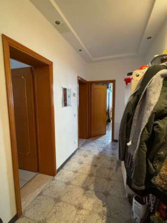 Foto Offro appartamento in locazione