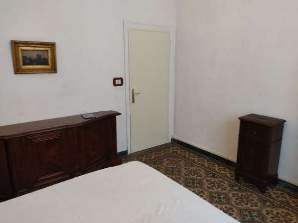 Foto Offro camera affitto  per fine settimana, per eventi per turisti  in comune.