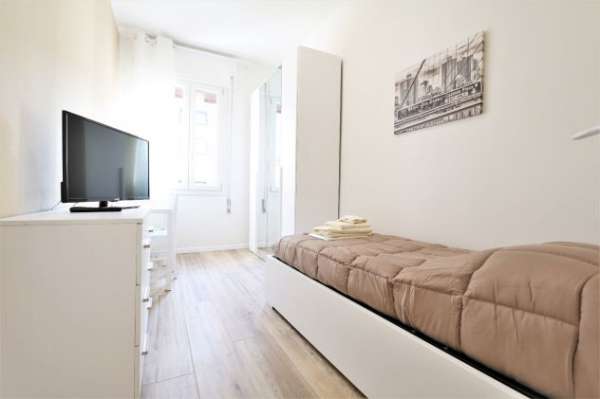 Foto OFFRO CAMERA IN AFFITTO