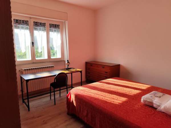 Foto OFFRO CAMERA IN AFFITTO PER STUDENTI