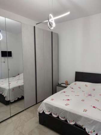 Foto Offro camera matrimoniale in affitto