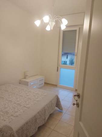 Foto Offro camera singola in affitto a Ponte S.Pietro