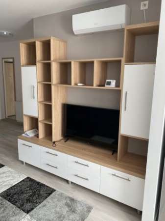 Foto Offro casa in affitto
