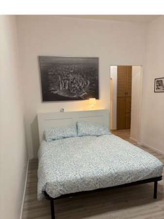 Foto Offro monolocale per affitto in Roma