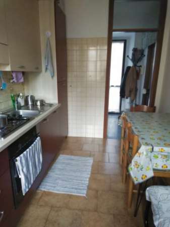 Foto Offro posto letto in doppia per ragazza a 280 euro in centro