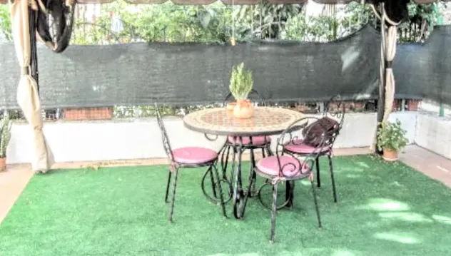 Foto Offro singola finemente arredata belvedere Sampierdarena