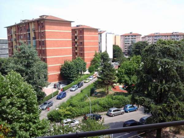 Foto offro stanza singola