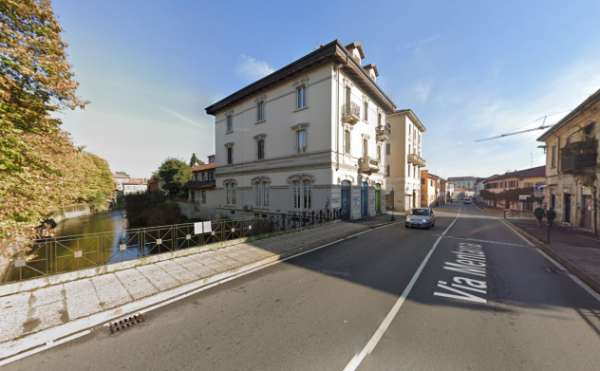 Foto Openspace in centro Monza con POSTO AUTO - LIBERO e VISIONABILE