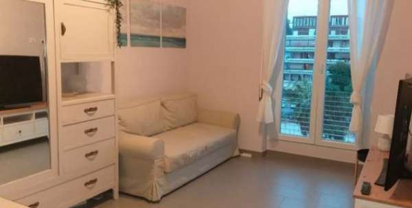 Foto OSTIA LIDO TRILOCALE CON BALCONE