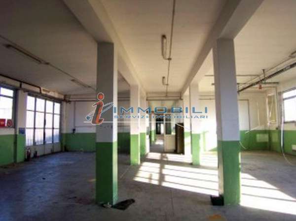 Foto Palazzo in affitto a Settala